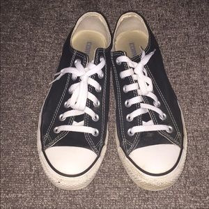 Converse All Star Men’s (7) Women’s (9)